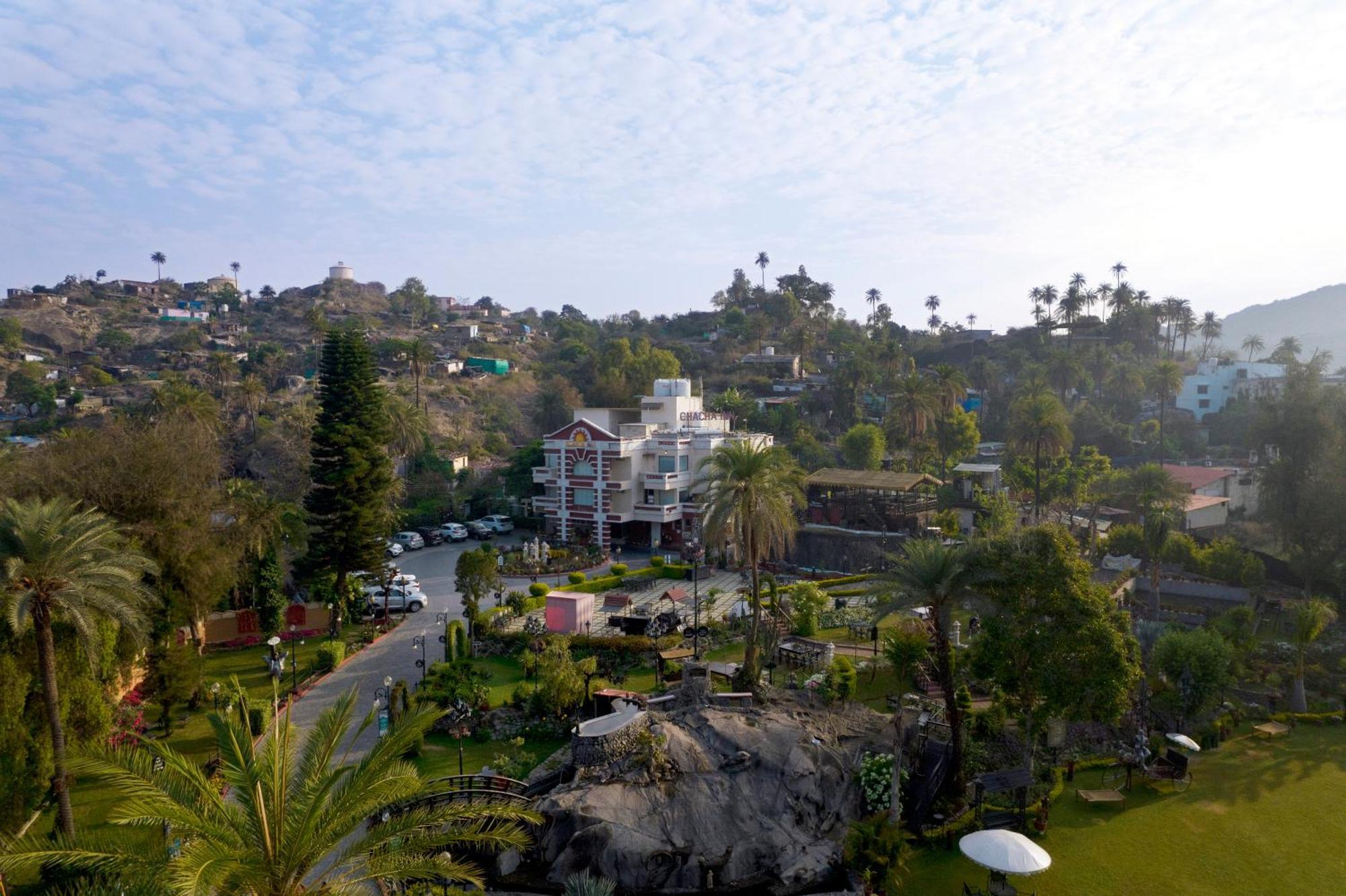 Chacha Inn The Garden Retreat Mount Abu Buitenkant foto