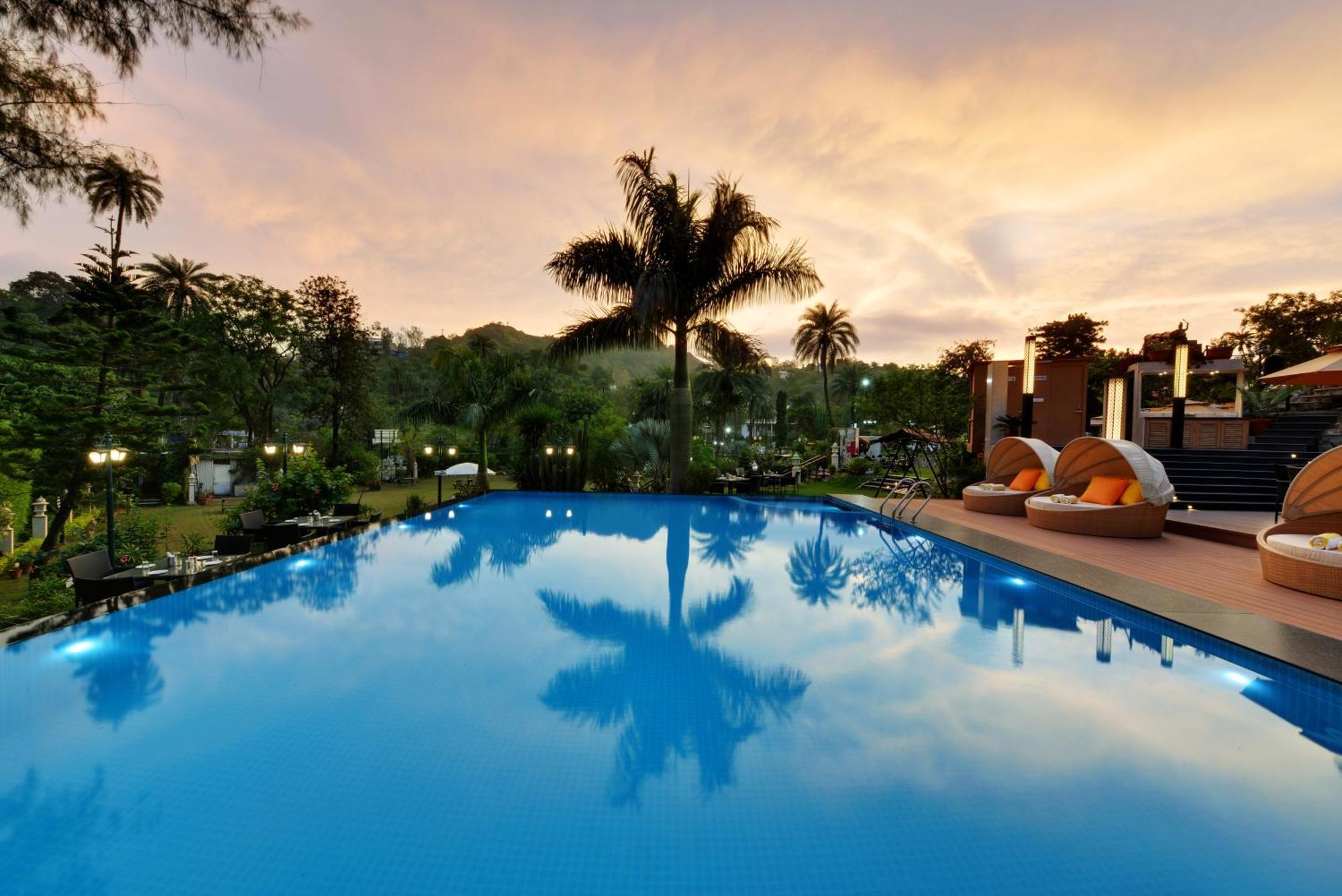 Chacha Inn The Garden Retreat Mount Abu Buitenkant foto